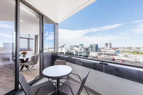 Meriton Suites Church Street, Parramatta - Accommodation Newcastle 14