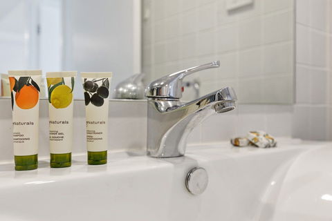 Astra Apartments Parramatta - Accommodation Newcastle 1