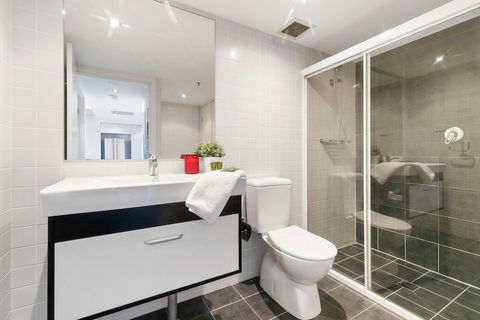 Astra Apartments Parramatta - Accommodation Newcastle 3