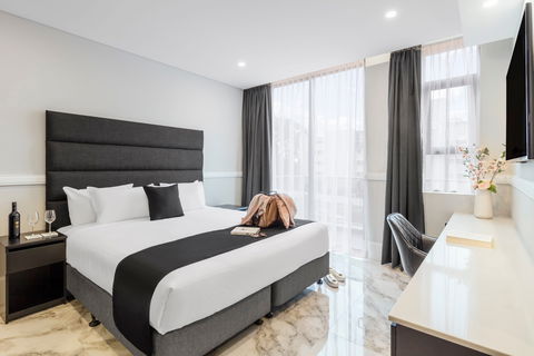 Holiday Inn Stes Parramatta Mar - Accommodation Newcastle 6