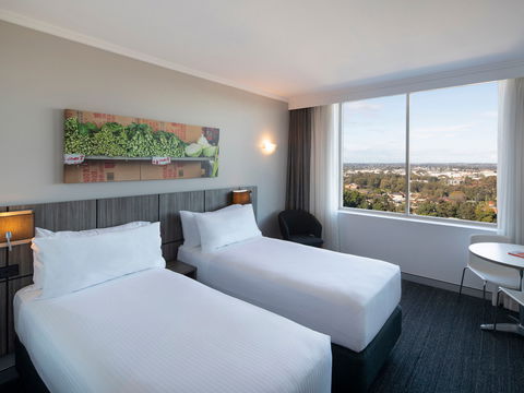 Mercure Sydney Bankstown - Accommodation Newcastle 4