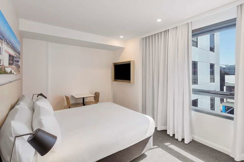 Travelodge Sydney Airport - Accommodation Newcastle 5