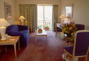 The Crescent On Bayswater - Accommodation Newcastle 3