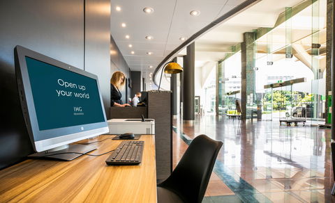 Holiday Inn Sydney Airport - Accommodation Newcastle 4