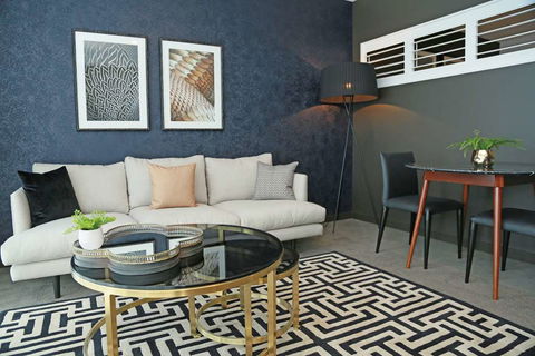 Alex Perry Hotel And Apartments - Accommodation Newcastle 6