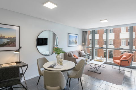 Meriton Suites Adelaide Street, Brisbane - Accommodation Newcastle 10