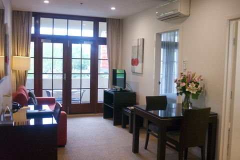 Quest Canberra - Accommodation Newcastle 6