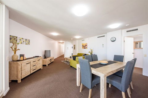 Lanai Riverside Apartments - Accommodation Newcastle 4