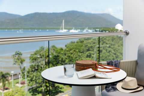 Crystalbrook Riley - Accommodation Newcastle 6