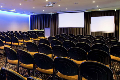 DoubleTree by Hilton Cairns - Accommodation Newcastle 10