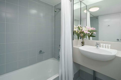 Rydges Esplanade Resort Cairns - Accommodation Newcastle 4