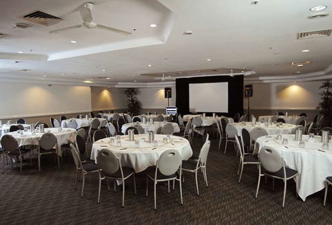 Rydges Esplanade Resort Cairns - Accommodation Newcastle 12