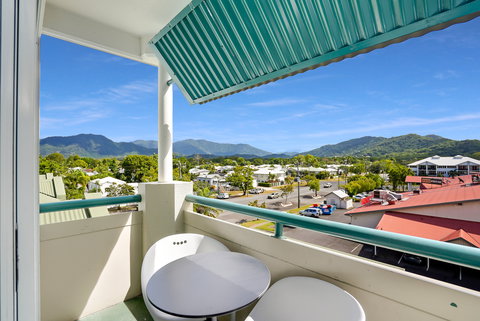 Cairns Sheridan Hotel - Accommodation Newcastle 1