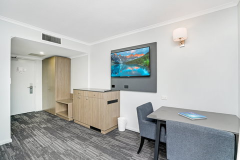 Cairns Sheridan Hotel - Accommodation Newcastle 5