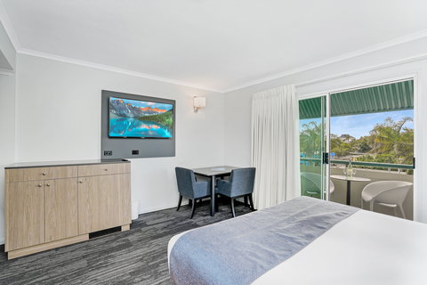 Cairns Sheridan Hotel - Accommodation Newcastle 6