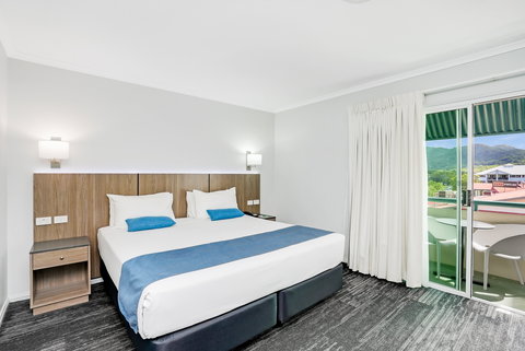 Cairns Sheridan Hotel - Accommodation Newcastle 8