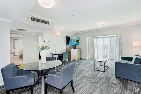 Cairns Sheridan Hotel - Accommodation Newcastle 13