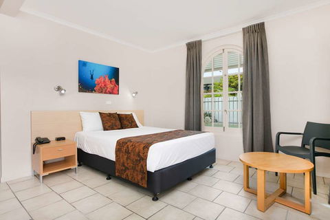 Comfort Inn Cairns City - Accommodation Newcastle 3