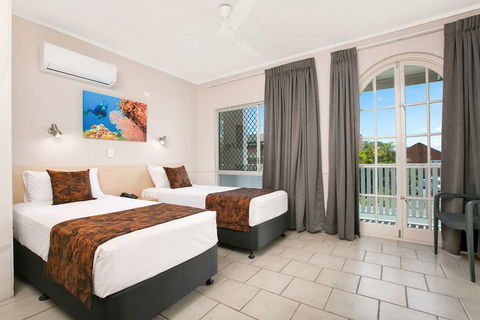 Comfort Inn Cairns City - Accommodation Newcastle 4