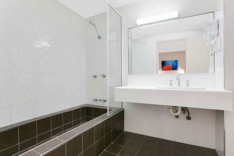 Comfort Inn Cairns City - Accommodation Newcastle 8