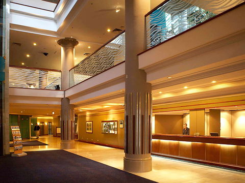 Novotel Brighton Beach - Accommodation Newcastle 0
