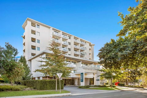 Adina Serviced Apts Canberra Dickson - Accommodation Newcastle 1