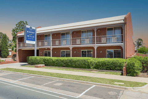 Burke & Wills Motor Inn - Accommodation Newcastle 0