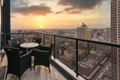 Meriton Suites Pitt Street - Accommodation Newcastle 0