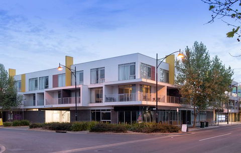 Mawson Lakes Hotel - Accommodation Newcastle 1