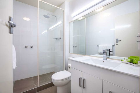 Nightcap At Shoppingtown Hotel - Accommodation Newcastle 2