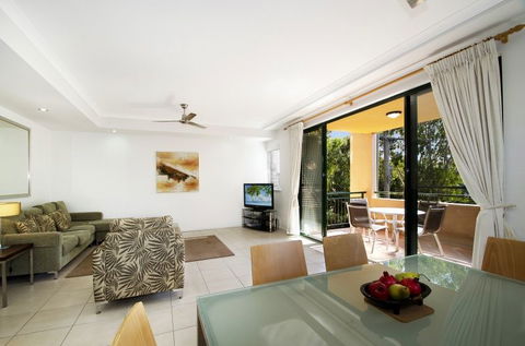 Bermuda Villas - Accommodation Newcastle 1