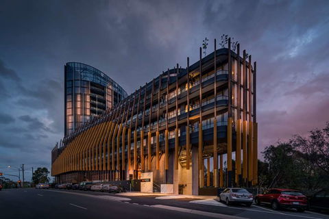 Punthill Ivanhoe Hotel - Accommodation Newcastle 0
