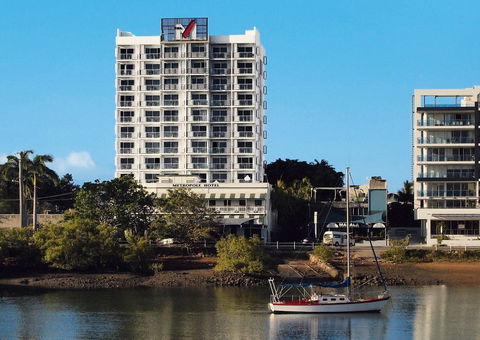 Oaks Metropole Hotel - Accommodation Newcastle 0