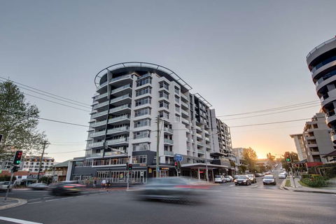 Adina Apartment Hotel Wollongong - Accommodation Newcastle 2