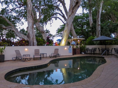 Marlin Waters Beachfront Apts - Accommodation Newcastle 0