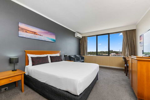 Hotel Frontier Darwin - Accommodation Newcastle 2