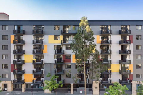 Mont Clare Boutique Apartments - Accommodation Newcastle 0