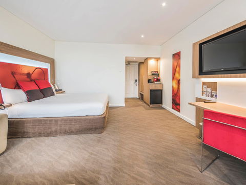 Novotel Sydney Rooty Hill - Accommodation Newcastle 2