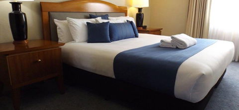 Warrnambool Central Court - Accommodation Newcastle 1