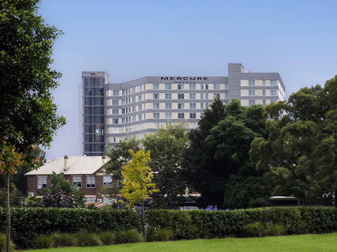 Mercure Sydney Bankstown - Accommodation Newcastle 1