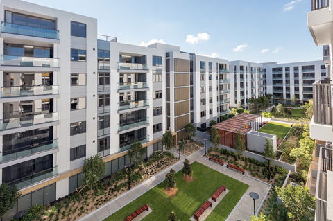 Meriton Suites Sydney Airport - Accommodation Newcastle 0