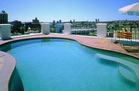 The Crescent On Bayswater - Accommodation Newcastle 1