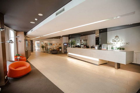 Royal Pacific Hotel - Accommodation Newcastle 2