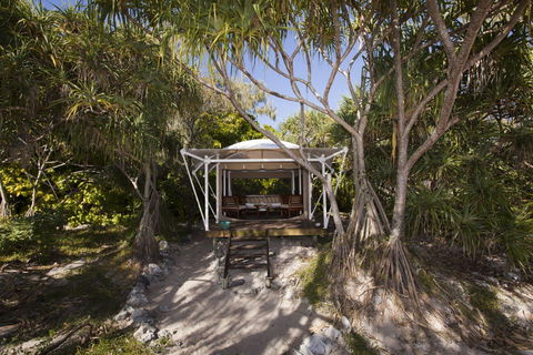 Wilson Island Resort - Accommodation Newcastle 1
