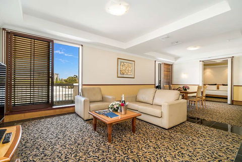 Mindil Beach Resort Casino - Accommodation Newcastle 2
