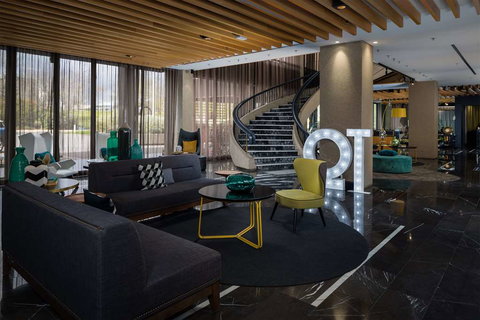 QT Canberra - Accommodation Newcastle 2