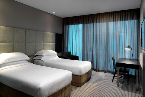 Four Points by Sheraton Brisbane - Accommodation Newcastle 2