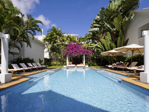 The Reef House - Accommodation Newcastle 0