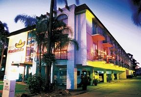 Airport Hacienda Motel - Accommodation Newcastle 0