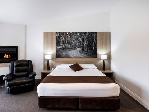 Mantra Bathurst - Accommodation Newcastle 0